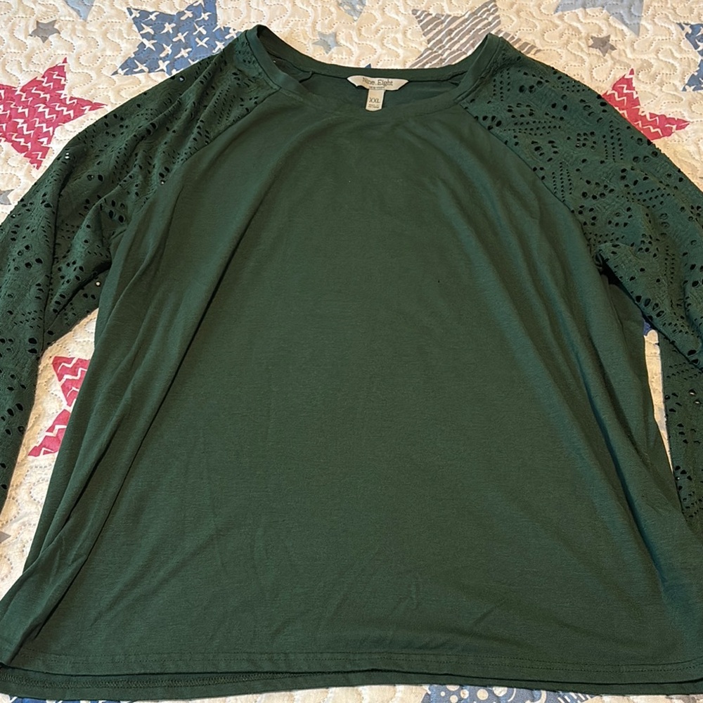 Chic Forest Green Lace Sleeve Blouse